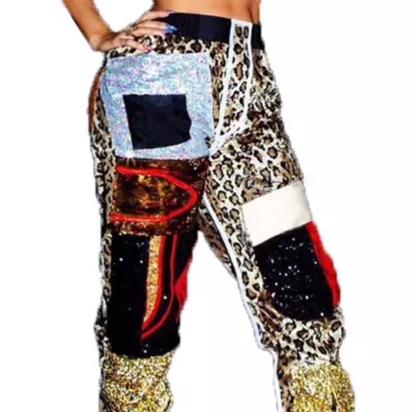 Jungle Joggers - Picture 1 of 2